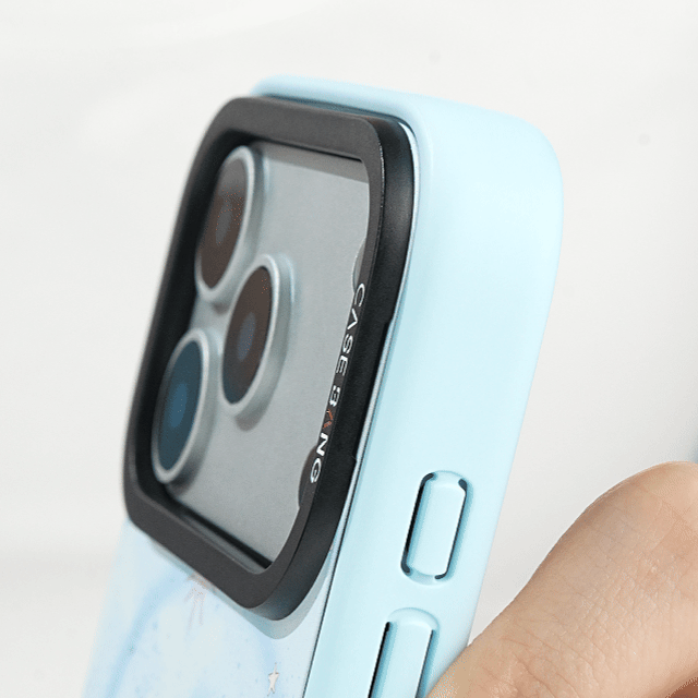 Align the Snap Cover with the Base Case