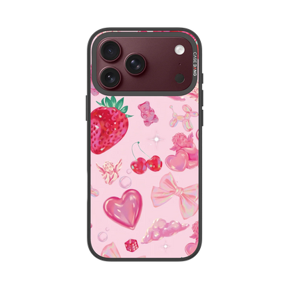 Vintage Strawberry Snap-On Phone Case — iPhone 18 Pro Max — Complete Case Set