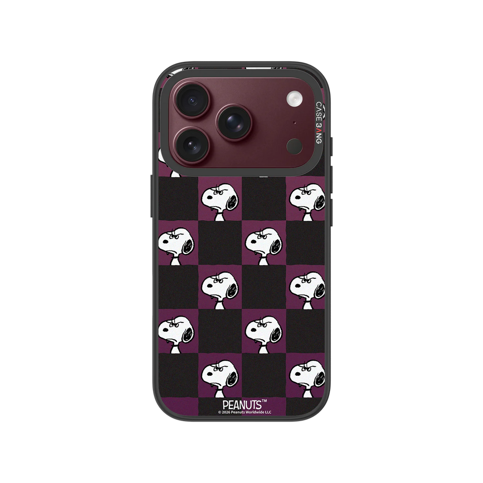 Snoopy Checkerboard Snap-On Phone Case — iPhone 18 Pro — Complete Case Set