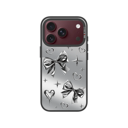 Silvery Light Snap-On Case — iPhone 18 Pro — Complete Case Set