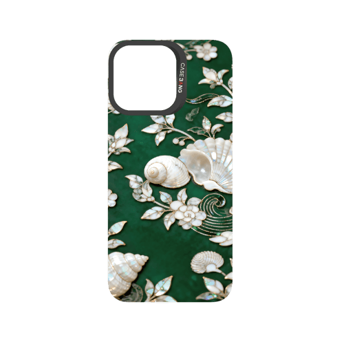 Peerless Beauty Snap - On Cover - CaseBangFritillaria Imagisnap Magsafe CompatibleCaseBangiPhone 15 Pro MaxTimeless Blue&Green